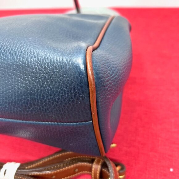 VTG USA Coach Turn Lock 4226 Leather Teal Blue Crossbody + Celine Handkercief - Picture 14 of 16